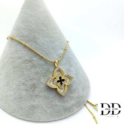 Golden Bloom Elegance Halsketting