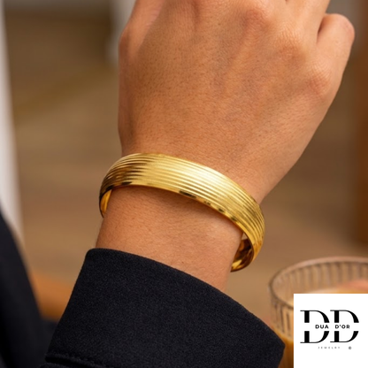 Pure Line Minimalist, Bangle