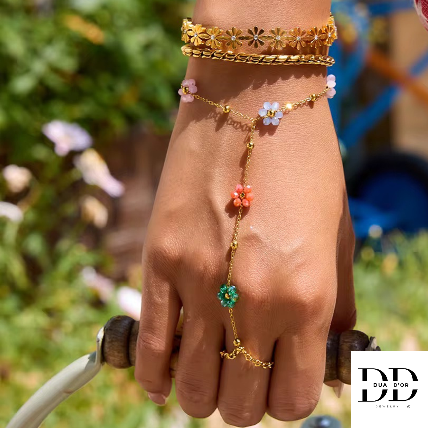 Bloom Handketting