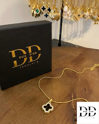 Midnight Bloom Halsketting